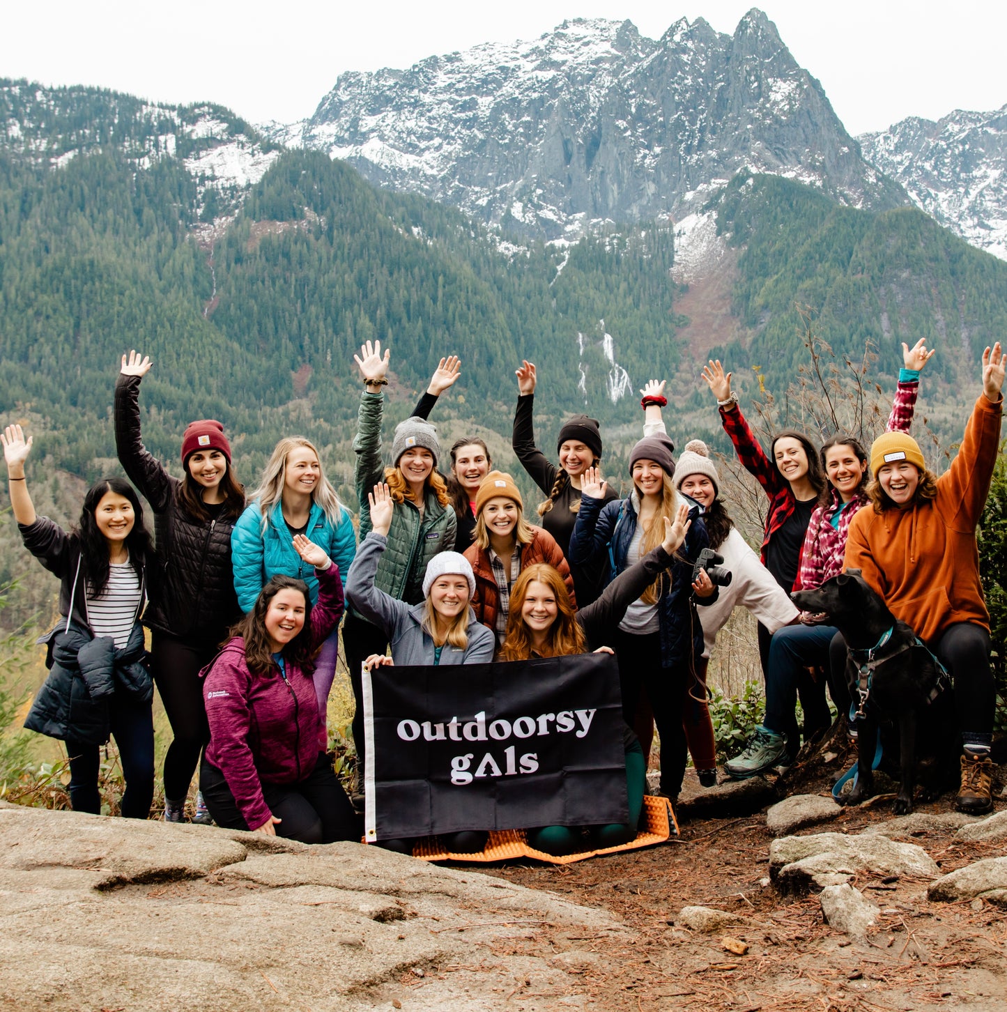 Outdoorsy Gals Flag